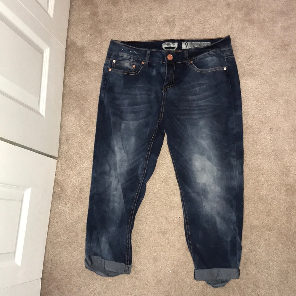 capris